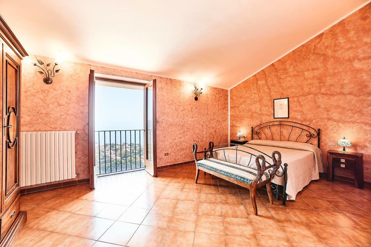 Appartamento Ilaria In Villa Laura 斯卡拉 外观 照片